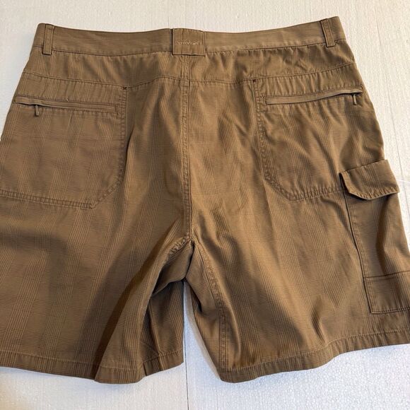 Orvis Trout Bum Shorts S42 Tan Plaid Outdoor Cargo pocket Hiking fishing Camping - Picture 2 of 11